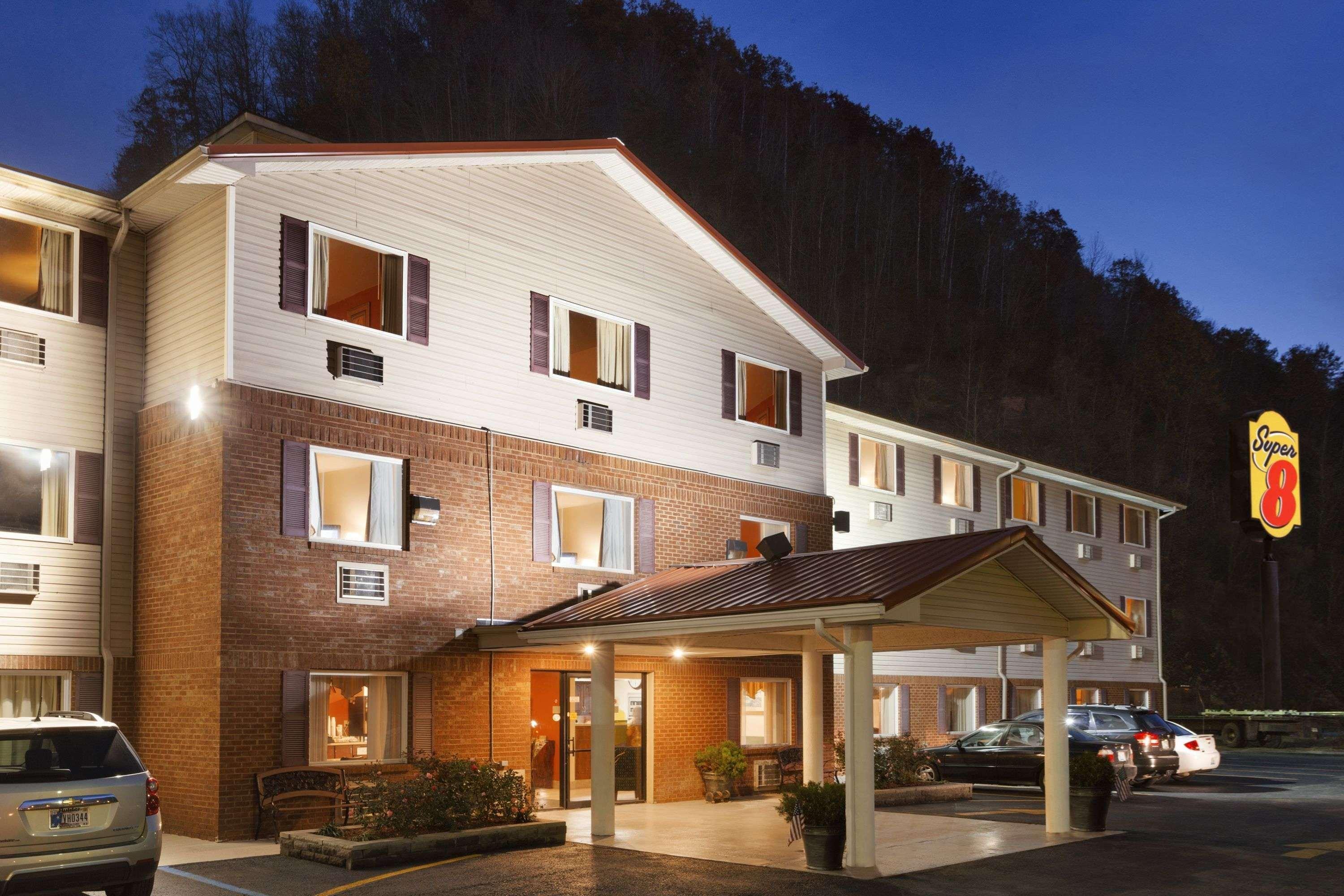 ซูเปอร์ 8 บาย วินด์แฮม เพรสตันส์บูร์ก Motel Prestonsburg ภายนอก รูปภาพ